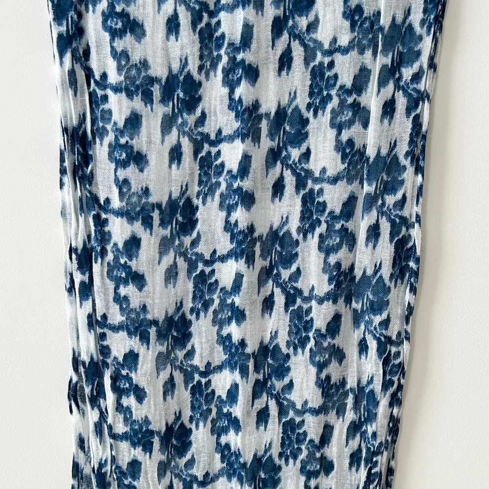 Gap Linen Blue & White Long Floral Scarf - Picture 16 of 16